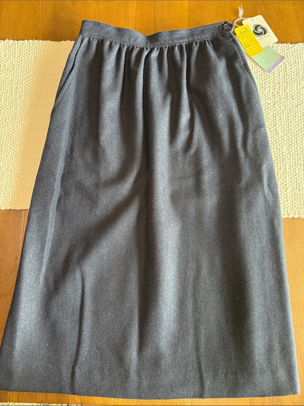 Vintage NWOT Evan Picone Skirt